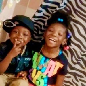 Meet your Posher, Latoya